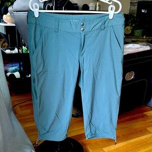 Columbia Omni-Shield capri pants